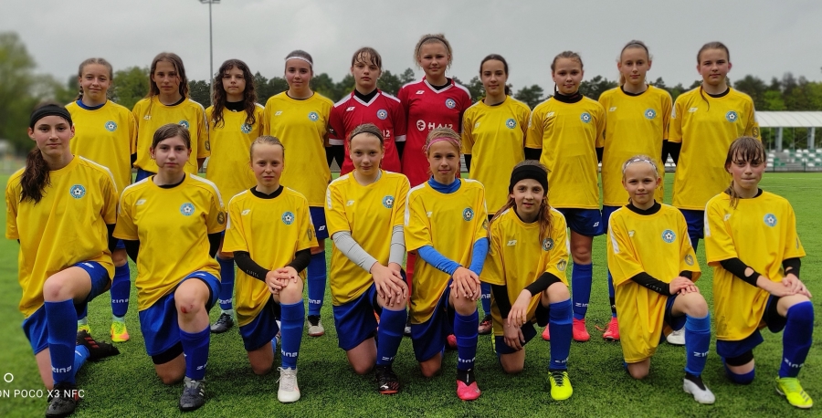 Reprezentacje dziewcząt U13 i U15 na zgrupowaniu w Lublińcu