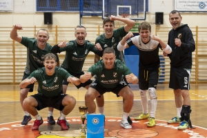 Emocje w karnych, futsalowy puchar dla KS Sośnica Oldboys